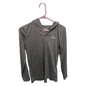 Women’s small under armour long sleeve heat gear with hood